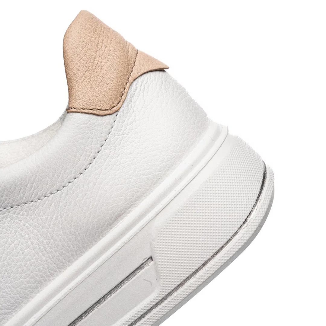 Sneakers – Chou Chou